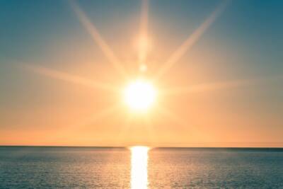 sole mare cielo durante alba, tramonto