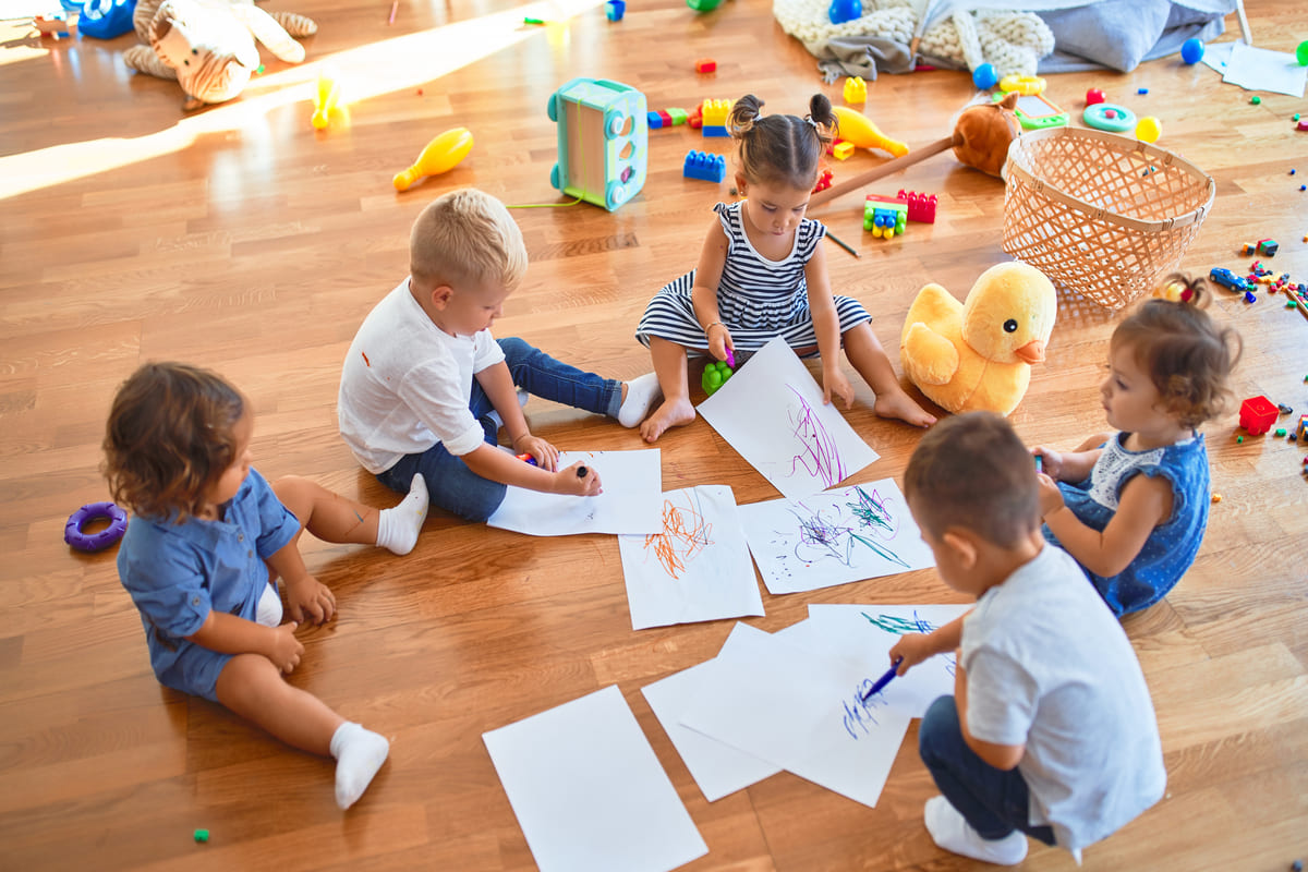 bambini all'asilo