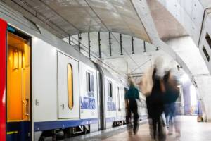 Un treno nella stazione di Anversa