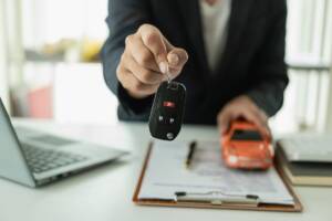 Prendere auto a noleggio